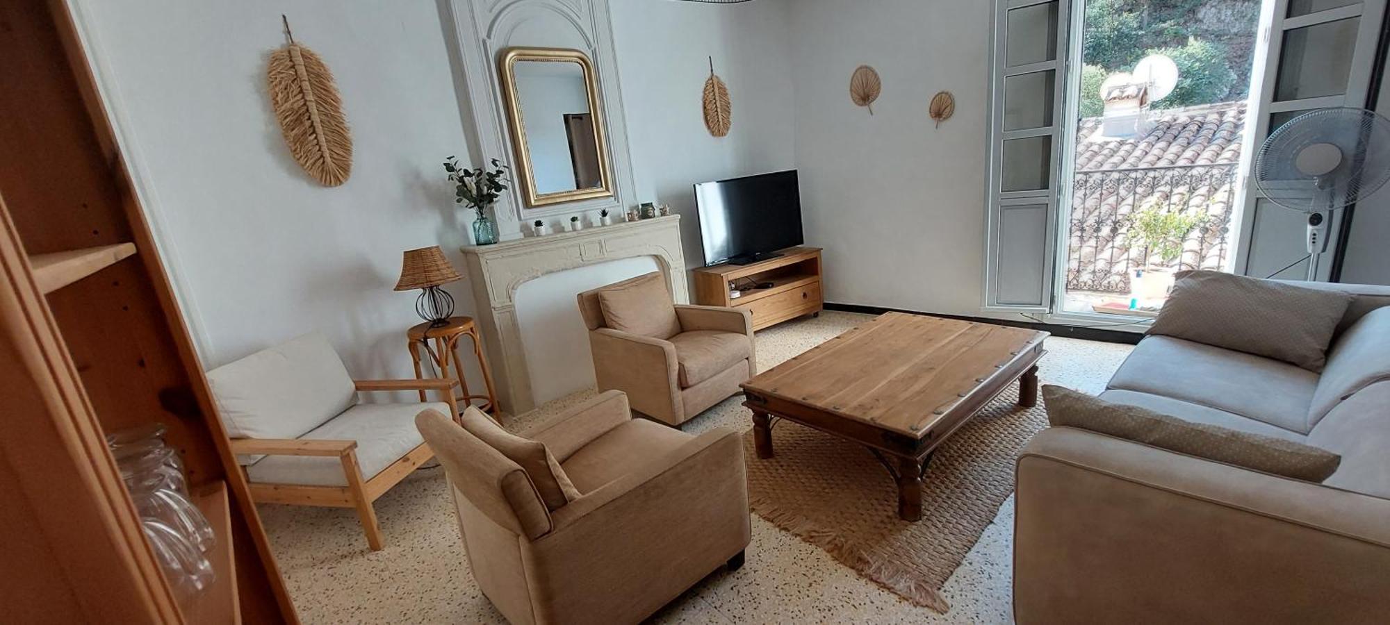 Holiday home La Maison De La Traverse *